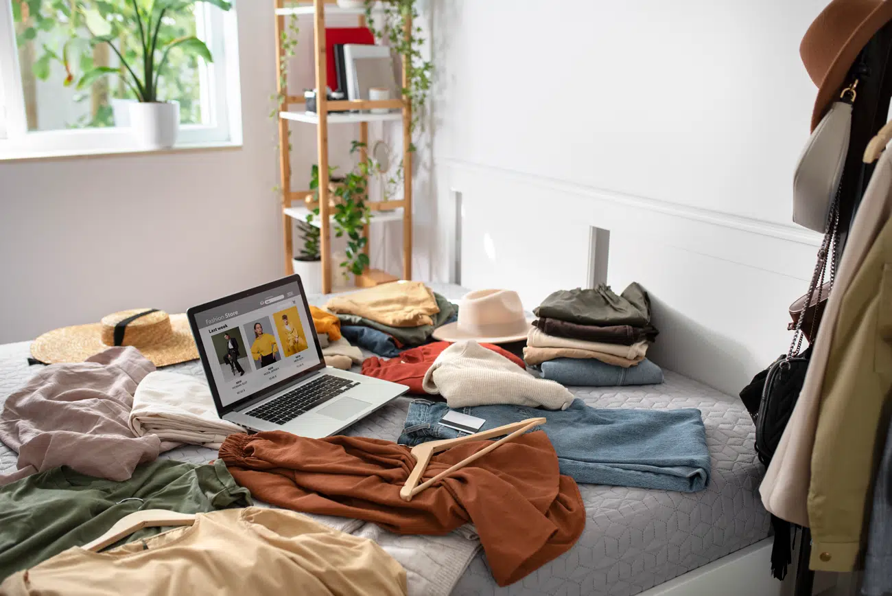 Laptop with activated VPN for secure online shopping and regional deals